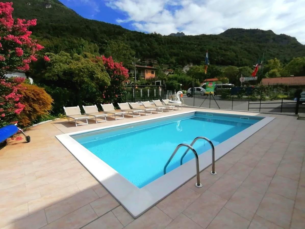 Villaggio Turistico Il Lago Dorato Carlazzo Εξωτερικό φωτογραφία