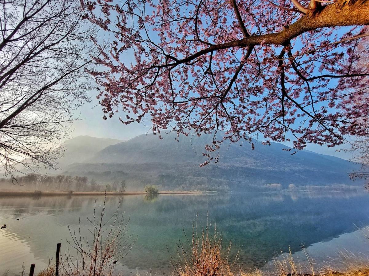Villaggio Turistico Il Lago Dorato Carlazzo Εξωτερικό φωτογραφία
